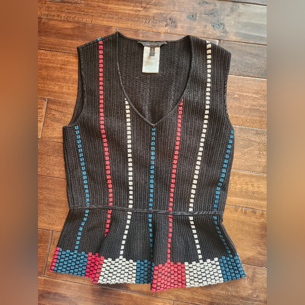 BCBGMaxAzria Top Size Small - Picture 8 of 8